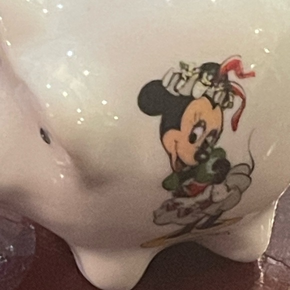 Set of two Disney ceramic trinkets. - Picture 11 of 11